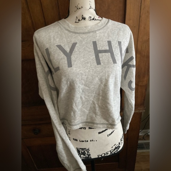 Gilly hicks by Hollister sweatshirt crop style grey  size woman’s s - Picture 2 of 5